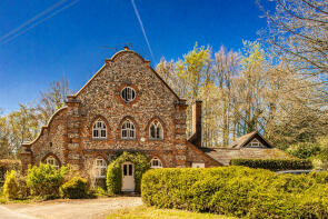 1, Godwins Lodge, Park Wall Lane, Lower Basildon, Reading RG8 9PB