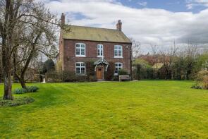 Old Hall Farm House, Holmes Chapel Road, Lach Dennis, Northwich CW9 7SZ