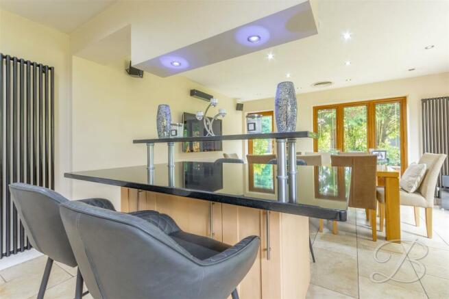 Breakfast Bar