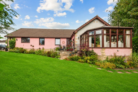 Glenorchil Crescent, Auchterarder, PH3