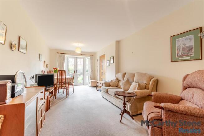 8685506-interior03.jpg