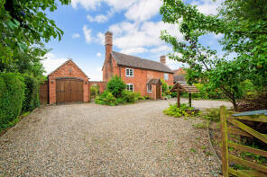 Holly Tree Cottage, Plough Road, Droitwich WR9 7NL
