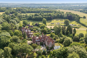 2, Lyle House, Maidenhatch, Pangbourne, Reading RG8 8HL