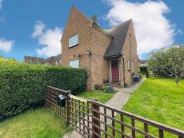 6, Hill Meadow, Amersham HP7 0LF