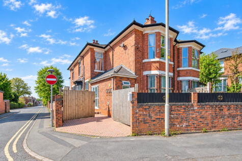Dixons Green Road, Dudley, DY2 7DJ
