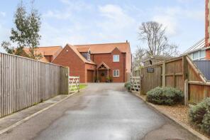 Willow Lodge, Main Street, Louth LN11 0XF