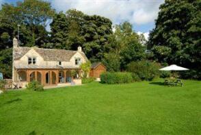 Quarry Point Cottage, Road From B4425 Arlington Pike To The 3/152 Arlington Pike, Cirencester GL7 5LX