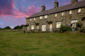 4, Guyscliffe View, The Green To West Fields Farm, Harrogate HG3 5QP