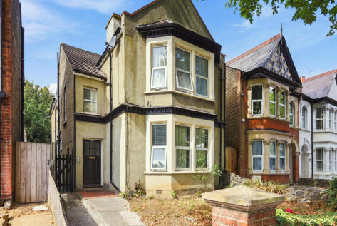 Victoria Avenue, Southend-on-sea, SS2 6
