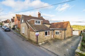 Upaloft, The Street, Lodsworth GU28 9DA