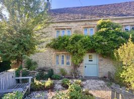 Brooke Cottage, Lechlade Road, Lechlade GL7 3PG