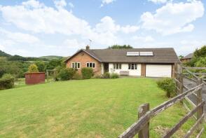 The Rowans, Private Street From C1351 To Gilwern, Franksbridge, Llandrindod Wells LD1 5SA