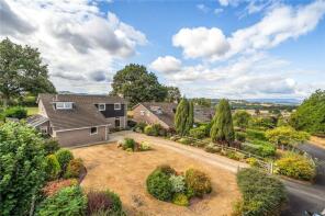 12, St Tysoi Close, Usk NP15 1EF