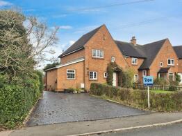 21, Penmanor, Bromsgrove B60 3BY