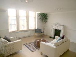 Flat 2, 11, Hyde Terrace, Woodhouse, Leeds LS2 9LN