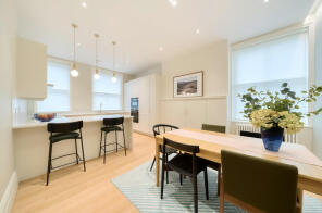 Flat 6, Bristol House, Southampton Row, London WC1B 4BA