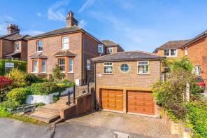 33, High Street, Rowledge, Farnham GU10 4BT