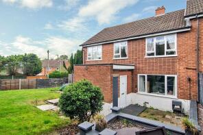 50, Cedar Close, Burntwood WS7 4RX