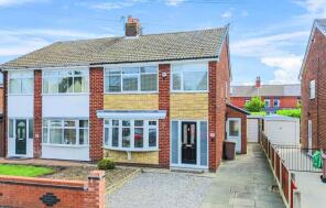 3, Northfield Close, St. Helens WA9 4UF
