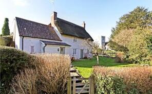 67, High Street, Farnham DT11 8DE