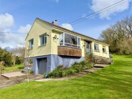 Broad View, Tregreenwell Hill, St Teath, Bodmin PL30 3JE