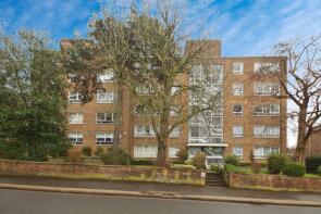 9, High Mount, Station Road, Hendon, London NW4 3SS