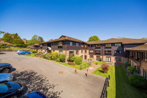 Flat 30, Martlets Court, The Martlets, Crowborough TN6 1JF