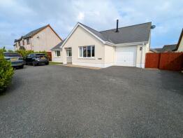 Highcroft, Llandissilio To Glandy Cross, Efailwen, Clynderwen SA66 7UX