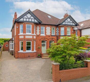 Victoria Road, Grappenhall, WA4