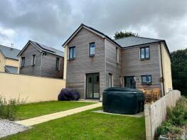 4, Highwaymans Grove, Okehampton EX20 4FE
