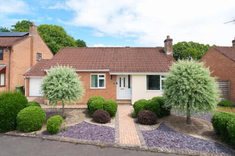 Bishopslea Close