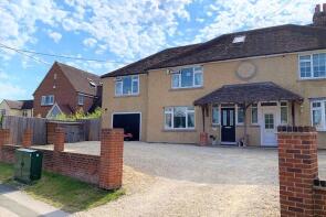Hillview, Thame Road, Stadhampton, Oxford OX44 7TX