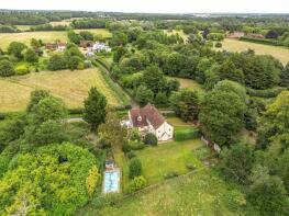Bucks Hill Cottage, Bucks Hill, Kings Langley WD4 9AE