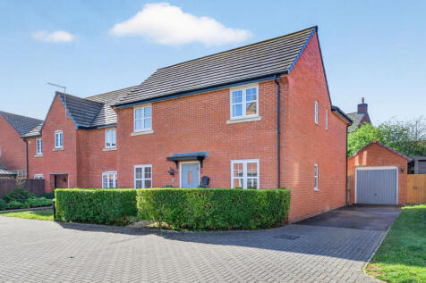Palmer Crescent, Burton Latimer, Kettering