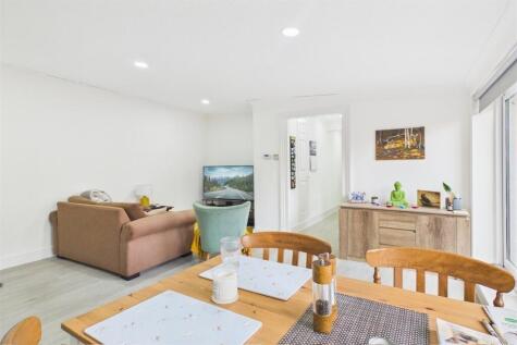 Southfields, London, SW18