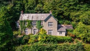 Oaklands, Lynbridge Road, Lynton EX35 6BD