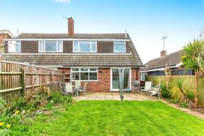 6, Whitefield Way, Wellingborough NN9 6HF