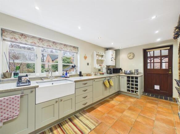 Fitted Kitchen