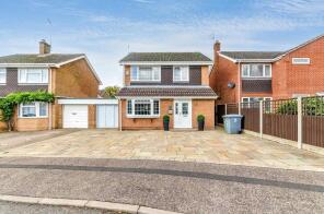 2, Hunters Close, Blofield NR13 4LS