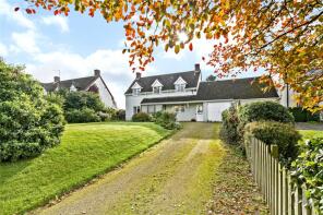 Hathaway Cottage, Abbots Morton Road, Worcester WR7 4NA