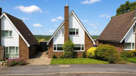 St. Peters Way, Cogenhoe, Northamptonshire NN7