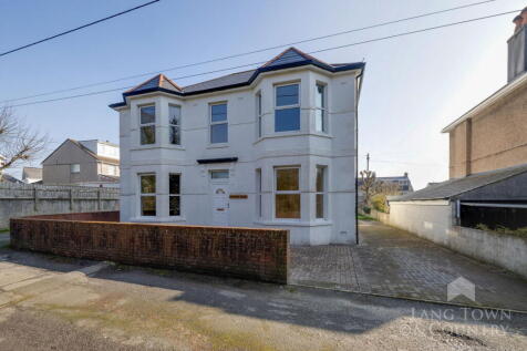 Longlands Road, Oreston, Plymouth.