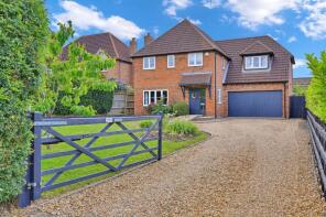 Middlefield, Main Street, Huntingdon PE28 5LL