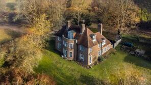 Hamberley House, Rectory Hill, Hambleden RG9 6RS