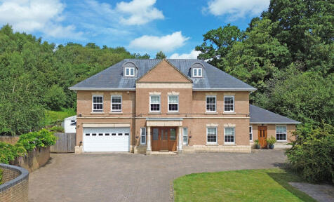 Royal Oak Hill, Newport