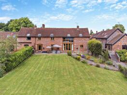 Field View Barn, Broom Green Junction With A4117 To The Leasowes Junction, Kidderminster DY14 0BY