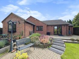 The Firs, Top Street, Southam CV47 2TN