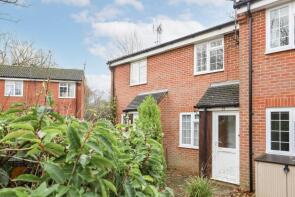 21, Woodhatch, Horsham RH13 9TU