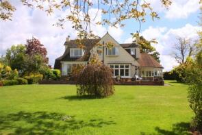 Connaught Lodge, Stone Street, Hythe CT21 4HT