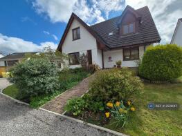 12b, Heol Ffynnon Asa, Colwyn Bay LL28 5BL